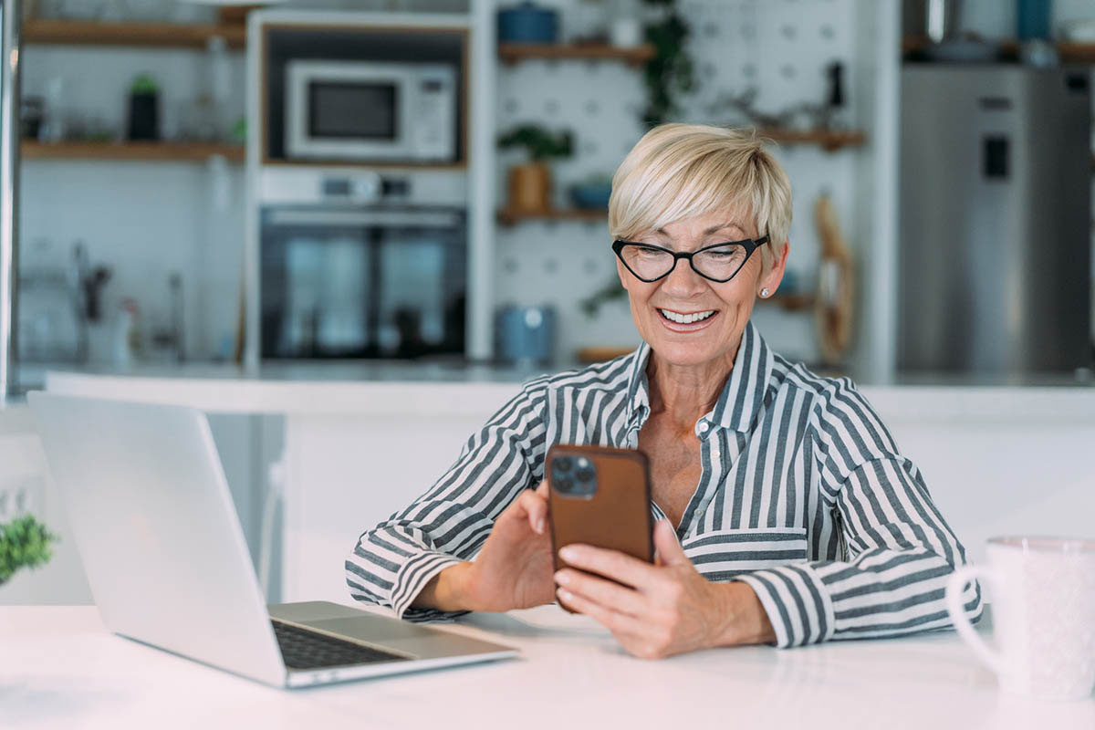 student practices math for Florida real estate exam